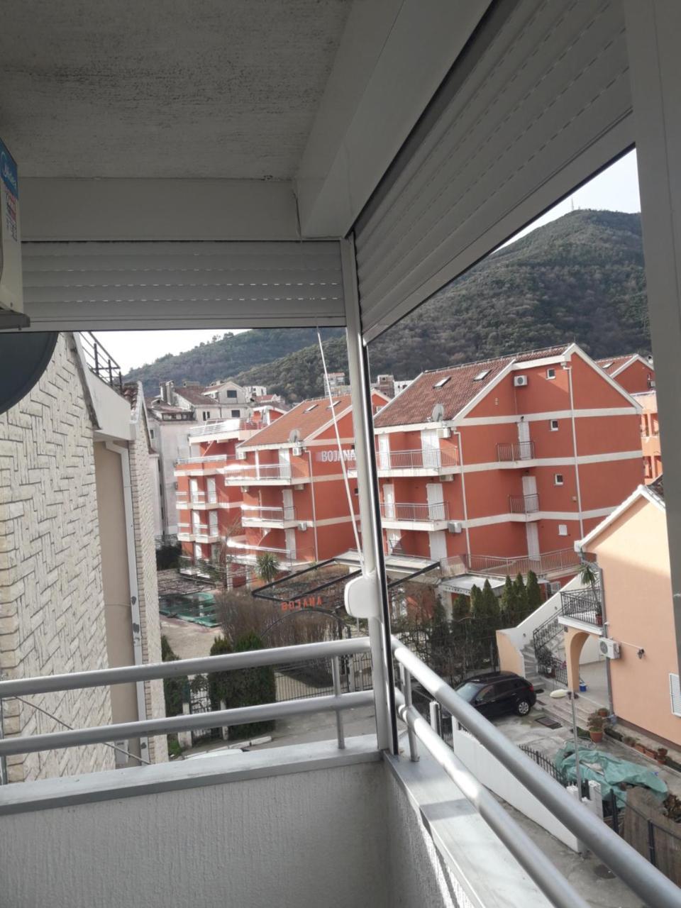 Flat Una Budva Exteriör bild
